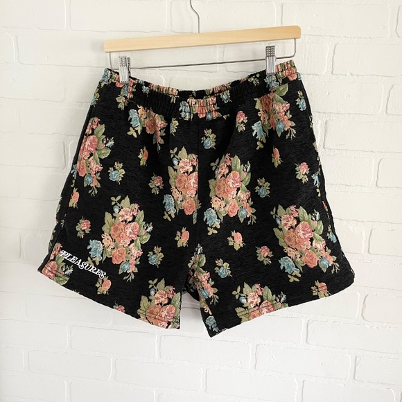 Pleasures Brocade bermudas Dark floral Jacquard Roses Embroideries Pockets Sz M - Picture 7 of 13